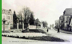 Rue de Paris à  Dourdan